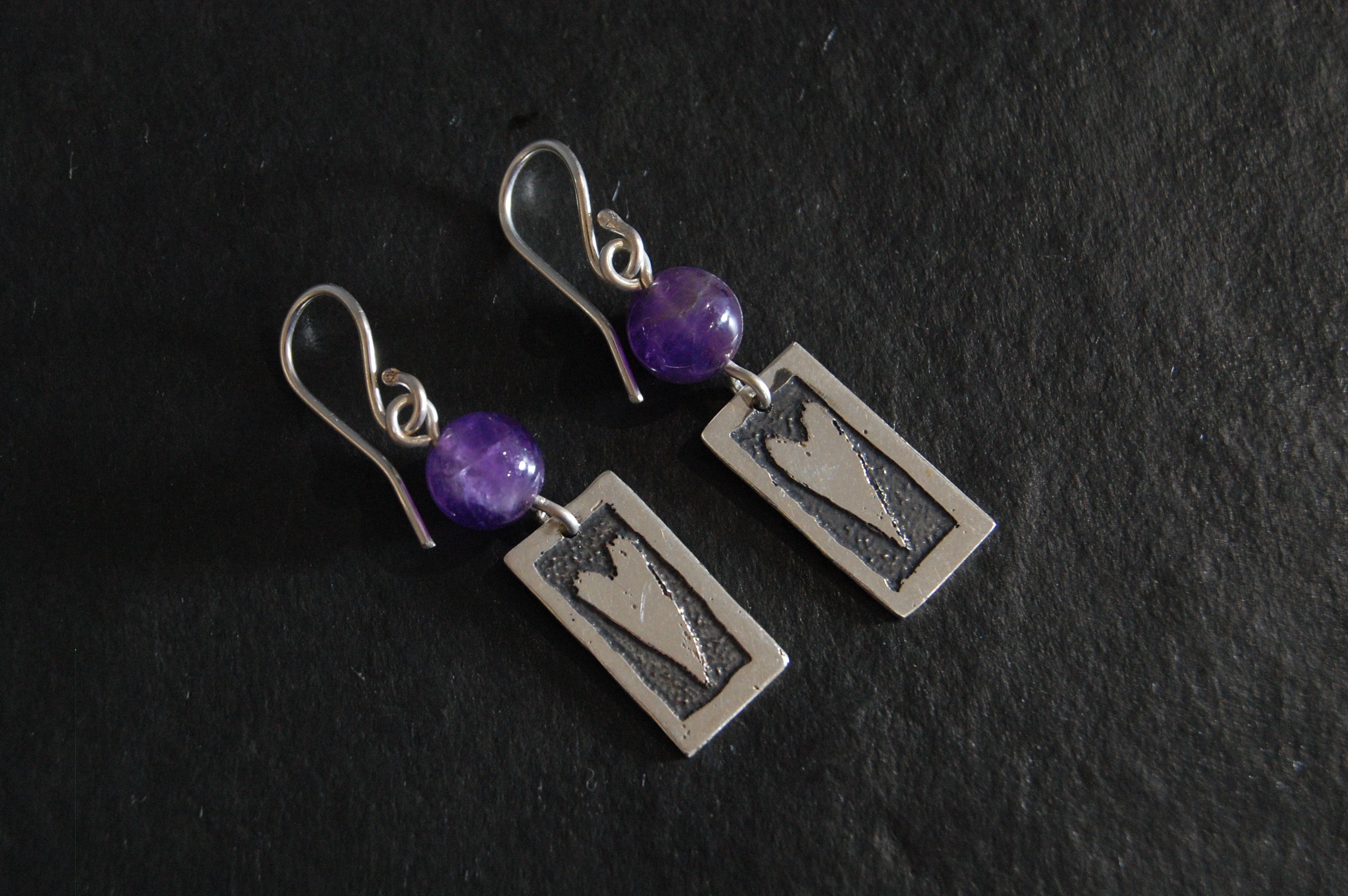 Lesley Ross Heart Rectangular Drops - Amethyst Beads