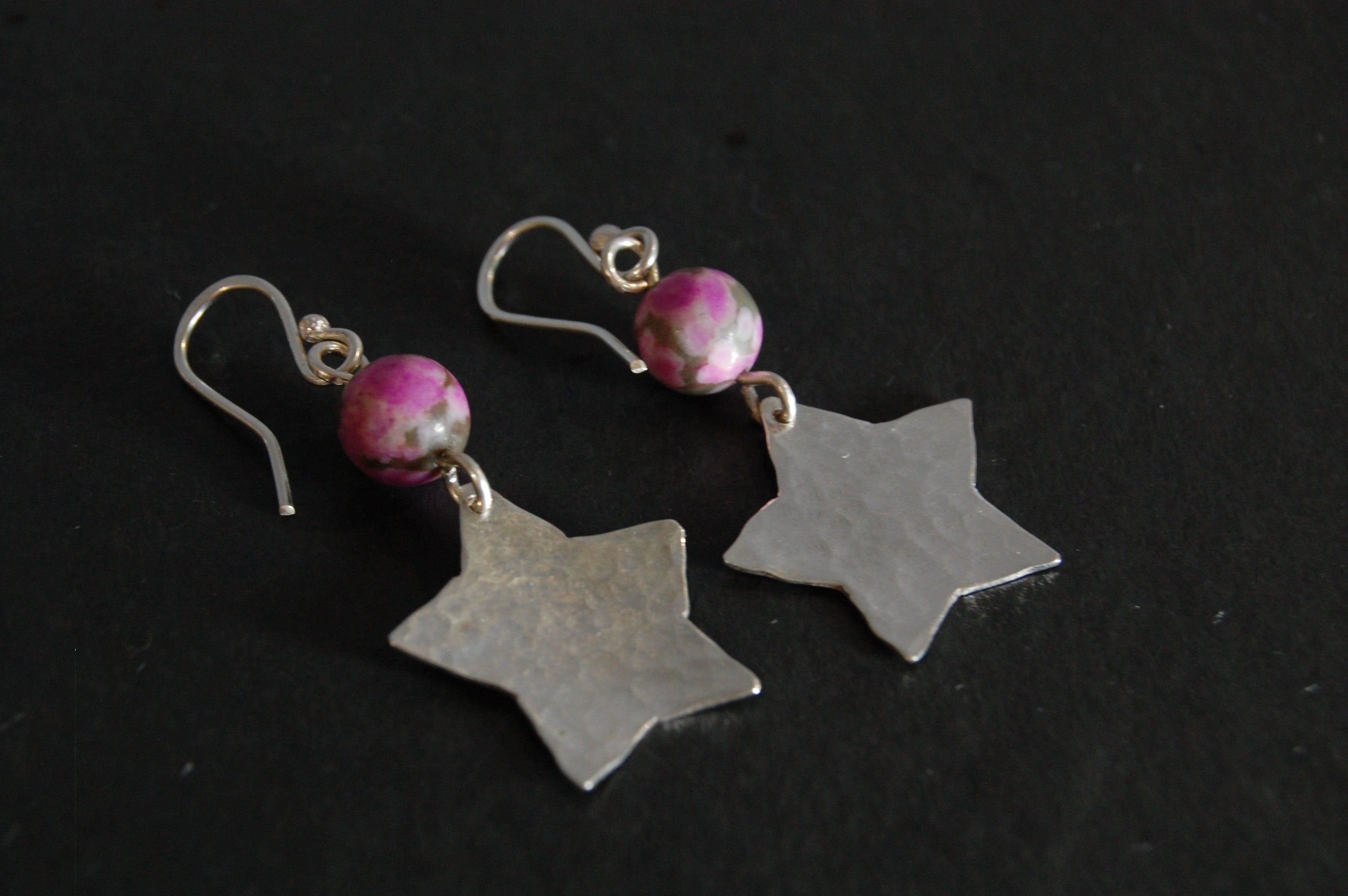 Small Round-Hammered Silver Star Earrings - Drop with Bead